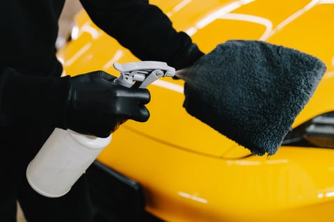 Car cleaner spraying liquid for waxing